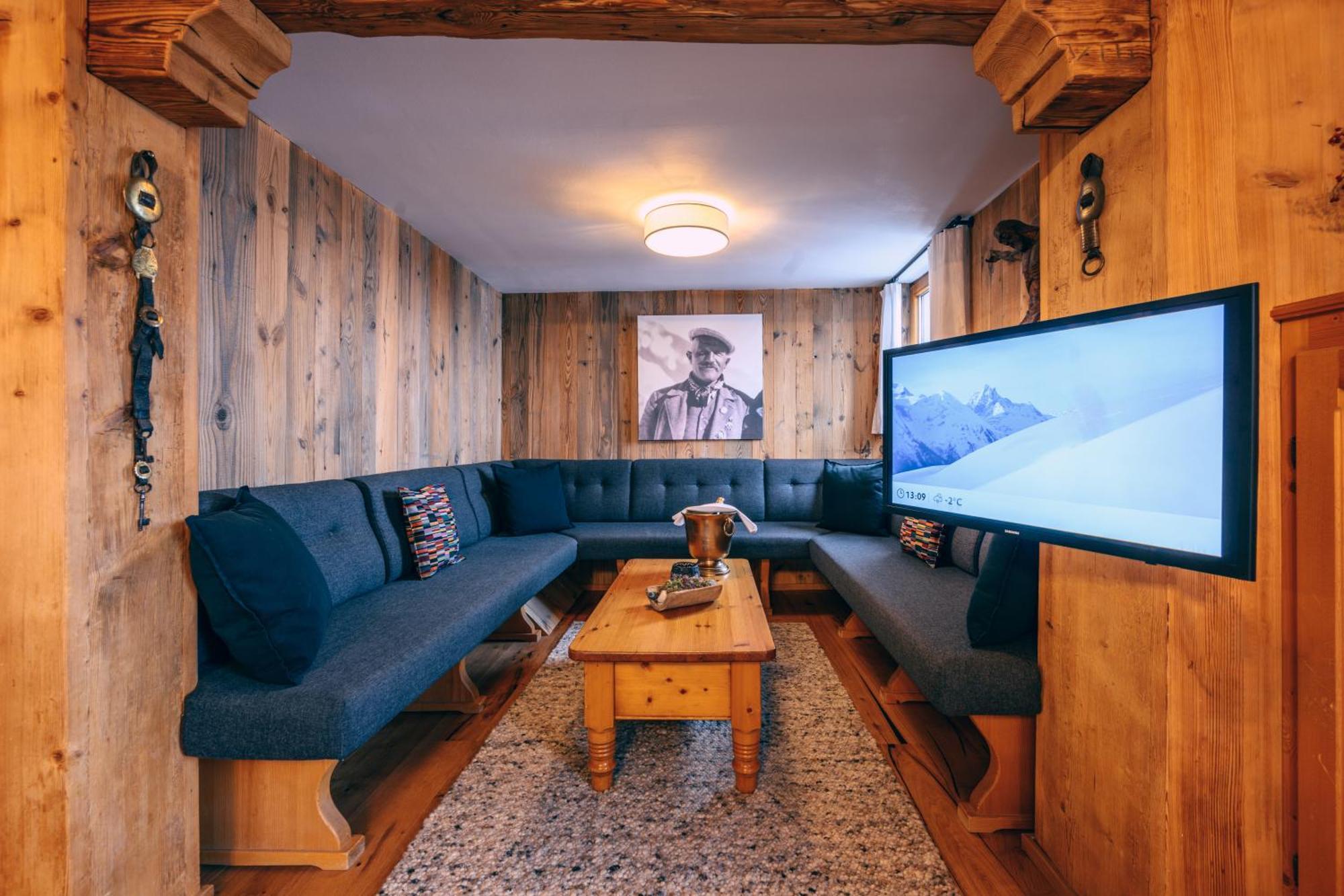 Haus Richard Falch - Inklusive Kostenloser Premium-Sommerkarte St. Anton am Arlberg Eksteriør bilde